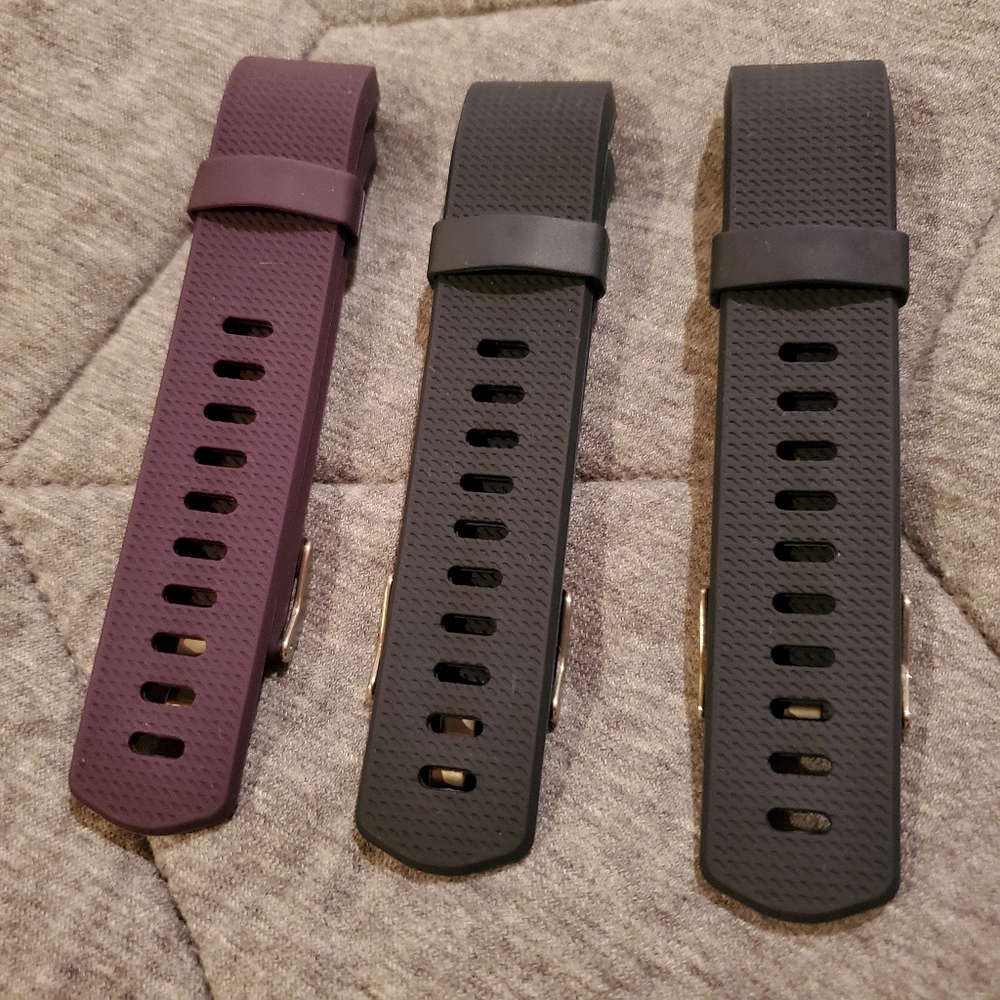 Extra Fitbit bands - Picture 5 of 8
